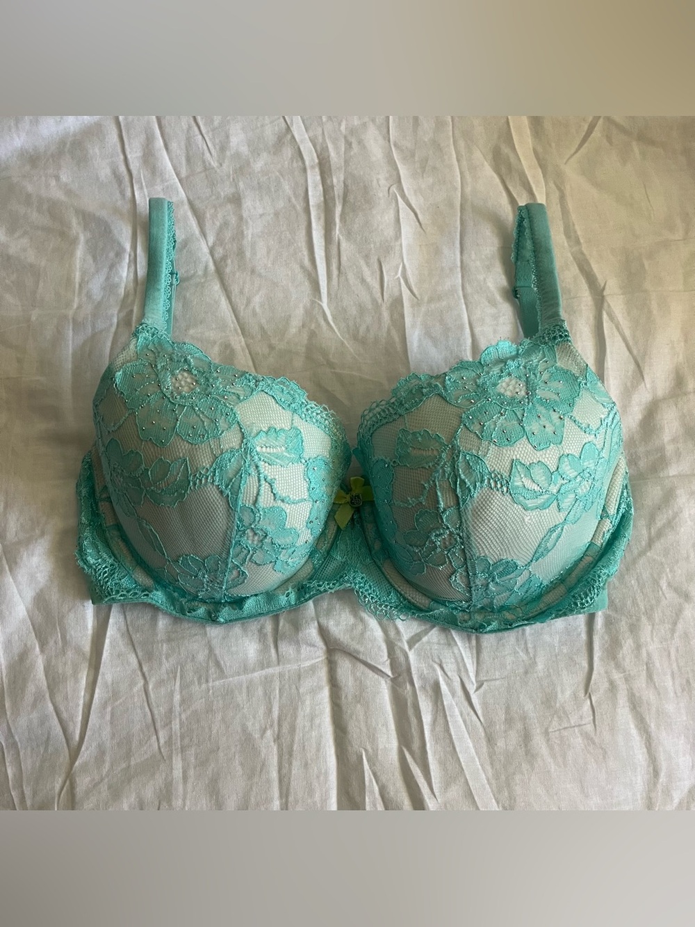 Victoria’s Secret Body by Victoria Swarovski Bra | 32DDD
